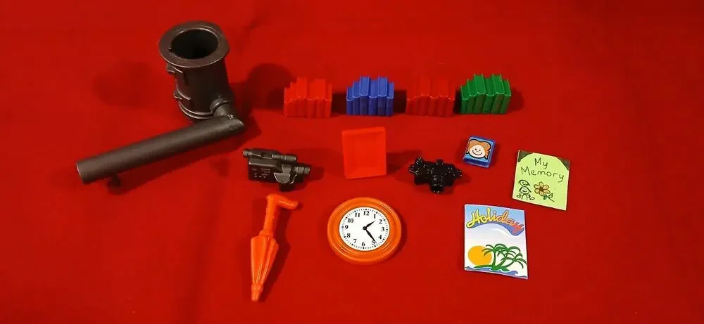 Playmobil Home Decor Book Clock Umbrella Camera Movie Camera Light Pic Frame lt
